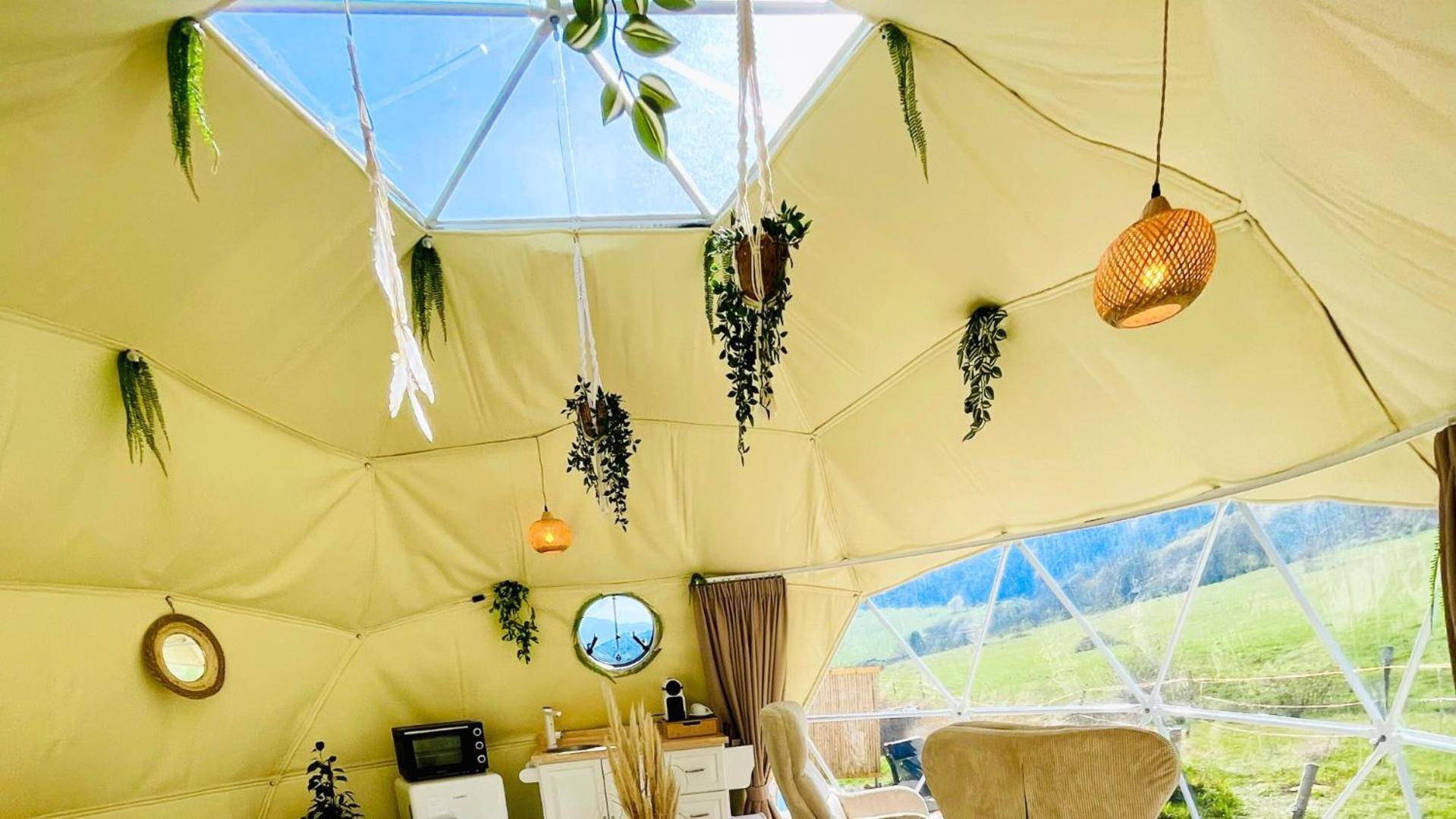 Glamping Hohe Wand - Zelt Mit Sternenfenster Und Whirlpool Hotel Maiersdorf Exterior photo
